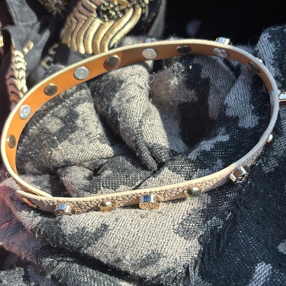 Tory Burch wrap leather bracelet choker - Picture 3 of 5